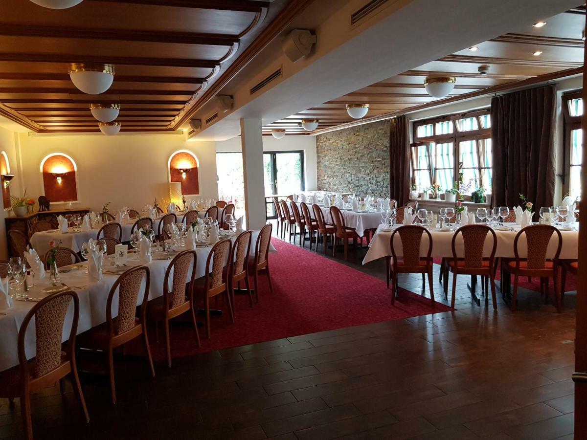 Gasthof Loewen, Heitersheim Dış mekan fotoğraf